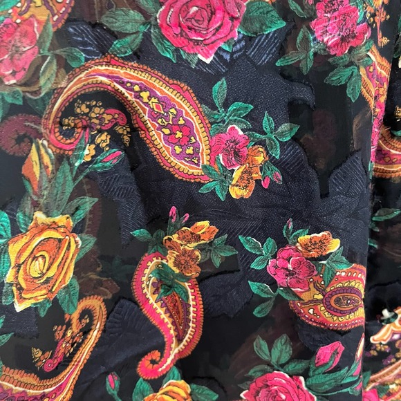 *NWT* Victorias Secret Gold Label 1990s Sheer Paisley Top M/L - Picture 6 of 8